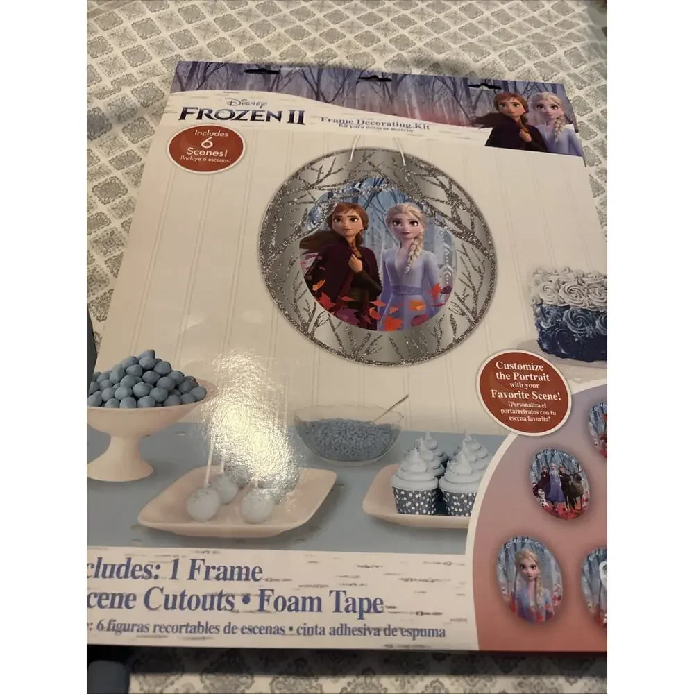 Frozen 2 Decoration Set New/ Nature is magical